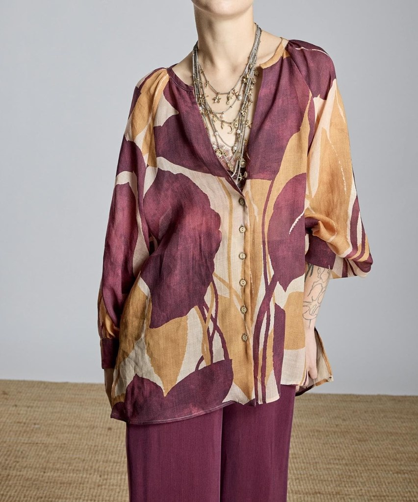 Foto 1 Blusa estampada granate