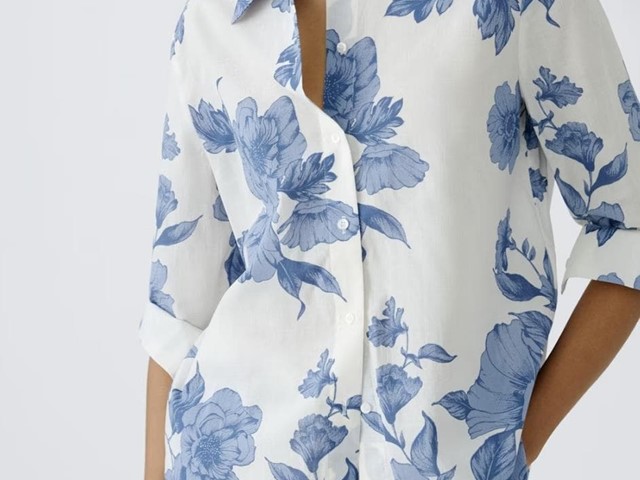 Blusa flores azules
