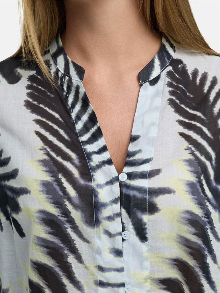 Foto 2 Blusa hojas palmeras