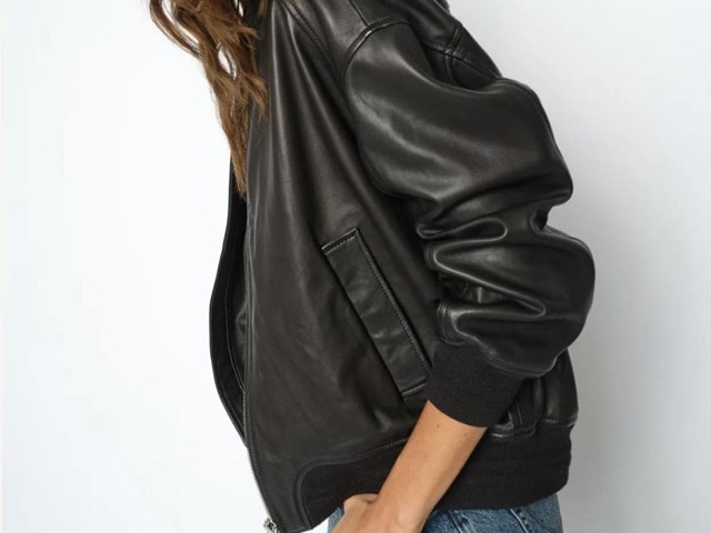 Bomber cuero negra