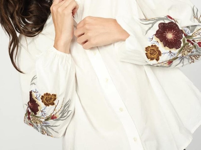 Camisa bordado floral en mangas